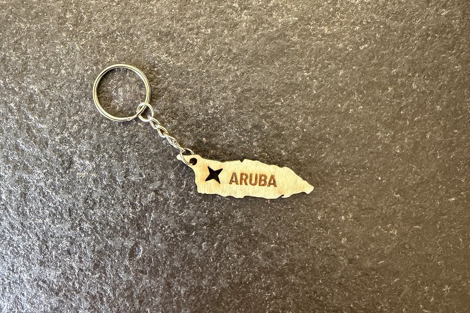 Keychain - Map Aruba - Plain - Silver chain